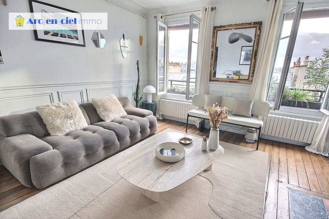 Apartment in Lorette-Martyrs, Paris 9e Arrondissement, Paris 4 - 19167114