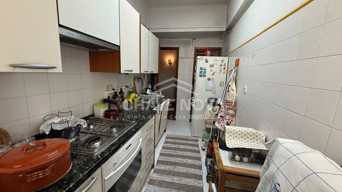 Apartment in Alvalade, Lisbon, Portugal 2 - 19166848