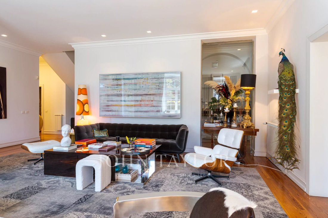 Apartment in Misericordia, Lisbon, Portugal 5 - 19166997