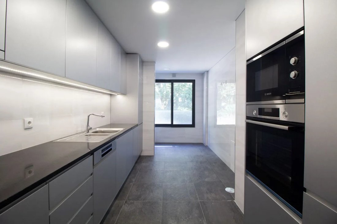 Wohnung in União das Freguesias de Cedofeita, Santo Ildefonso, Sé, Miragaia, São Nicolau e Vitória, Distrikt Porto, Portugal 4 - 14899854