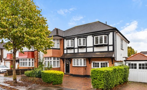 House in Ealing (London Borough of Ealing), Ealing, England 1