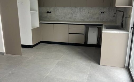 House in Argyroupoli, Attica, Greece 1