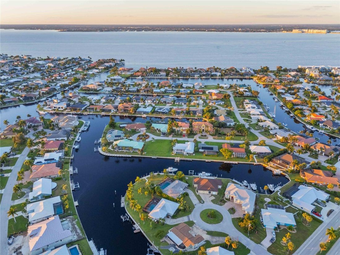 Casa a Punta Gorda, Florida, Stati Uniti 3 - 19166415