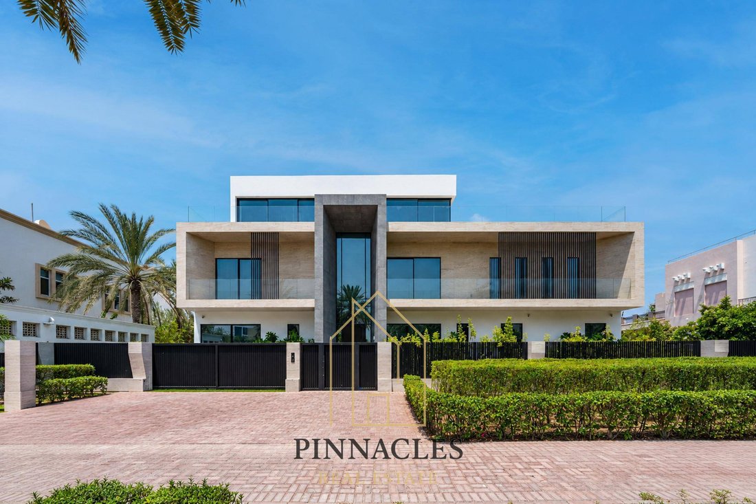 Villa en Emirates Hills, Dubái, Emiratos Árabes Unidos 1 - 19166805