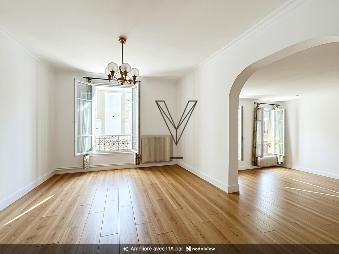 Apartment in Arrondissement of Bobigny, Ile-de-France, France 3 - 19166961