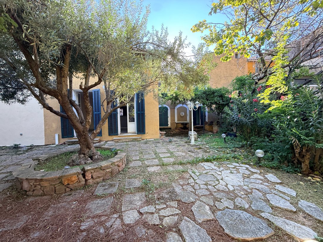 Domaine à Ecarts, Roquebrune-sur-Argens, France 2 - 19167029