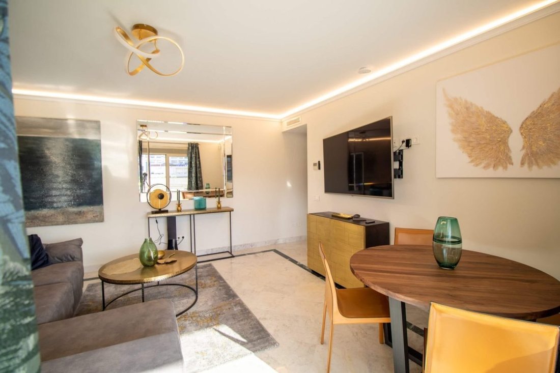 Apartment in Puerto Banus, Marbella, Spain 2 - 19166697