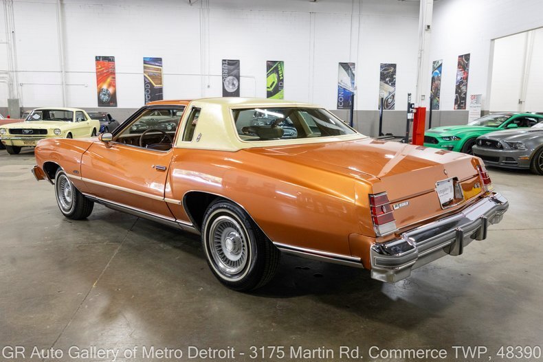 "Documented Low-Mileage Gem" in Commerce Twp, United States 4 - 19167036