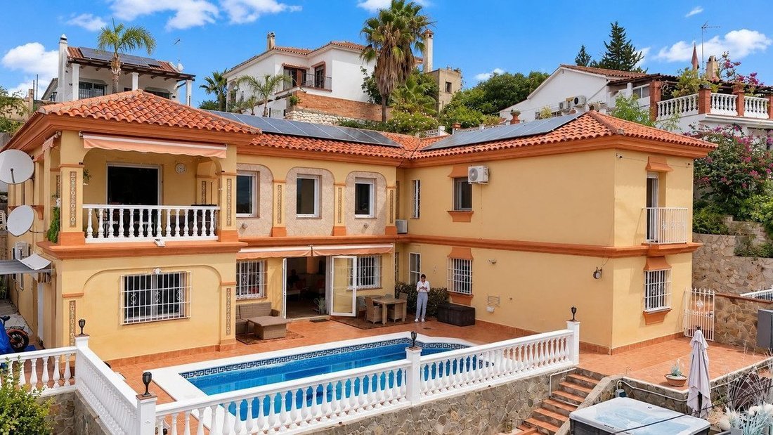 Villa in Malaga, Andalusia, Spain 1 - 19166808