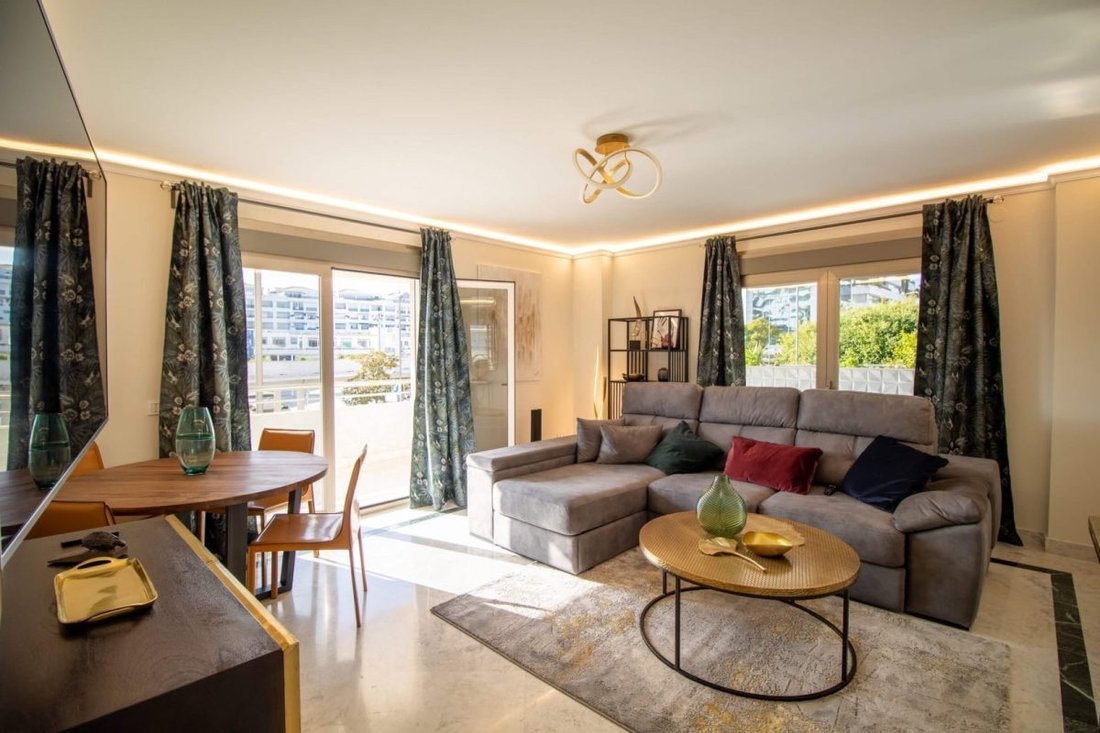 Apartment in Puerto Banus, Marbella, Spain 1 - 19166697