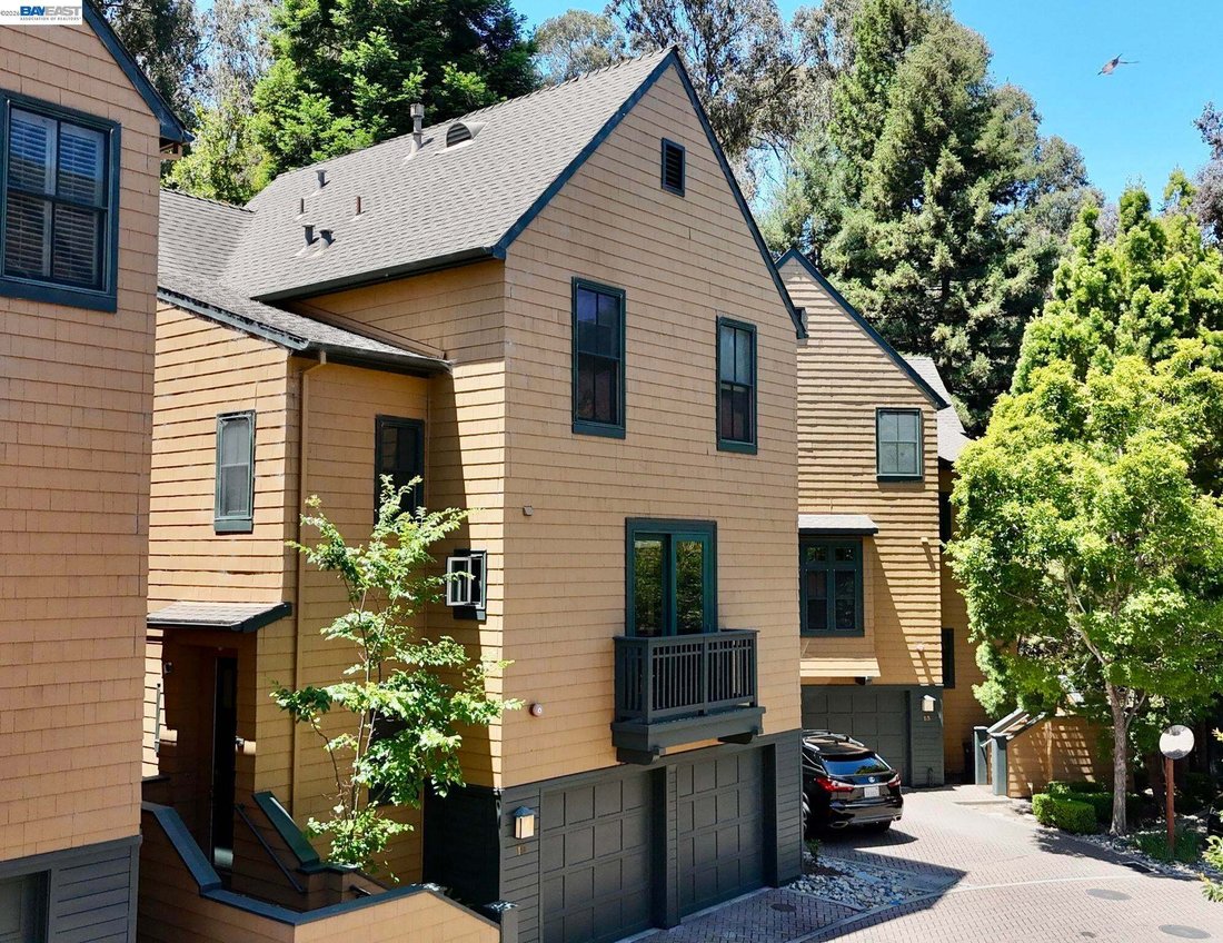 Casa a Belmont, California, Stati Uniti 3 - 19166524