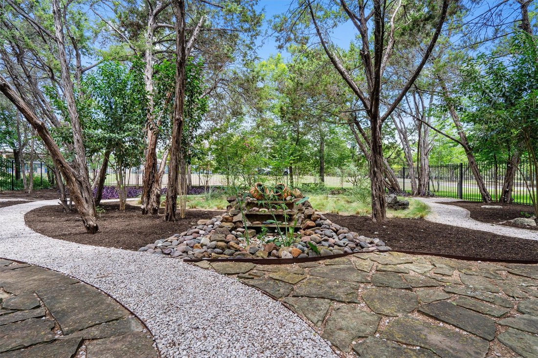 House in Austin, Texas, United States 2 - 19166393