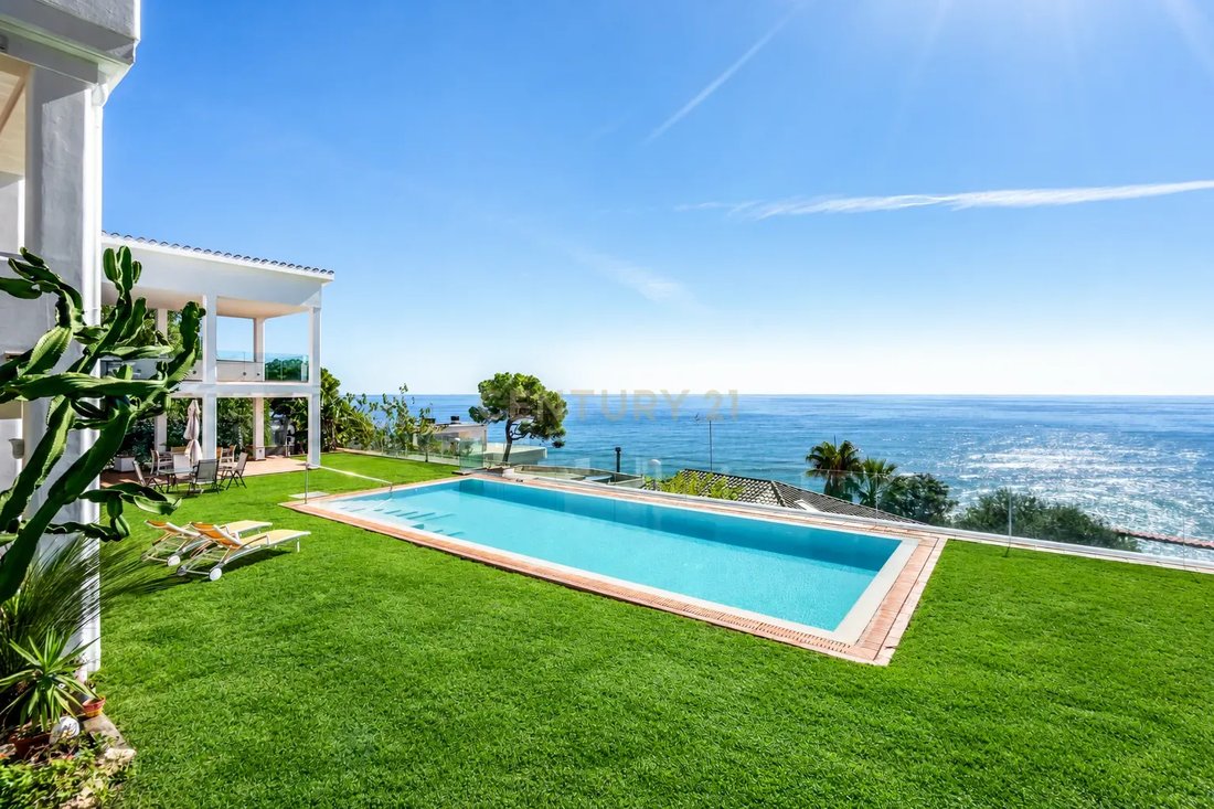 Villa in Arenys de Mar, Catalonia, Spain 2 - 19167025