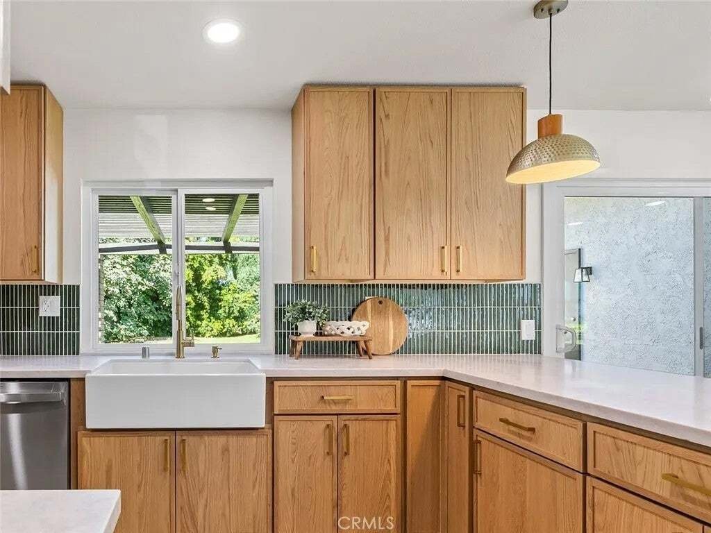 House in Upland, California, United States 5 - 19166344