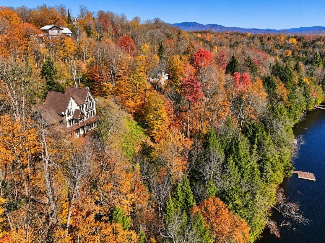 House in Mont-Tremblant, Quebec, Canada 5 - 19167207