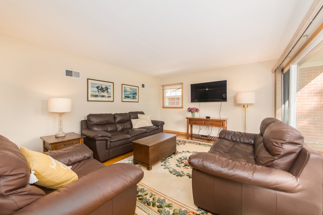 House in Mount Prospect, Illinois, United States 4 - 19167384