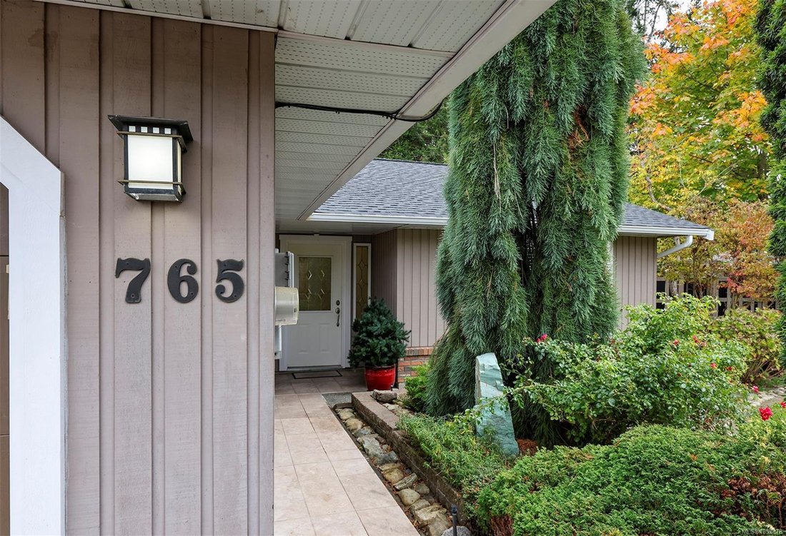 House in Parksville, British Columbia, Canada 1 - 19167247