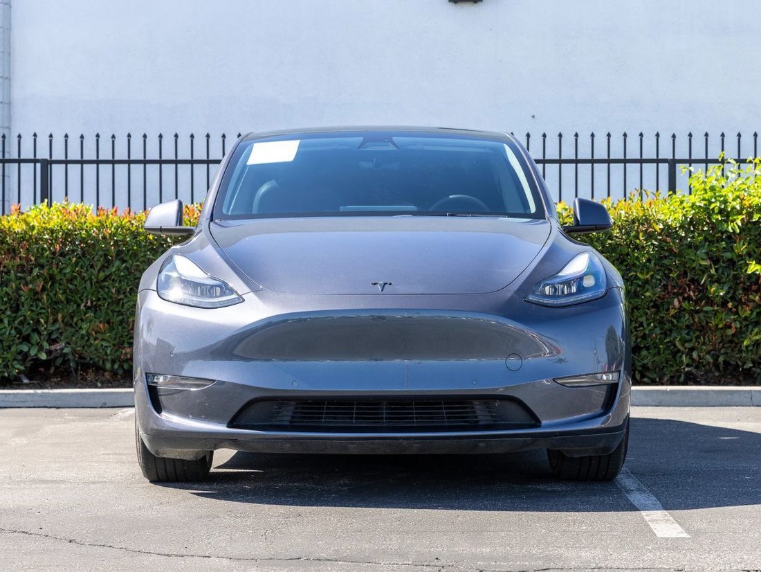 Suv in Azusa, CA, United States 2 - 18773131