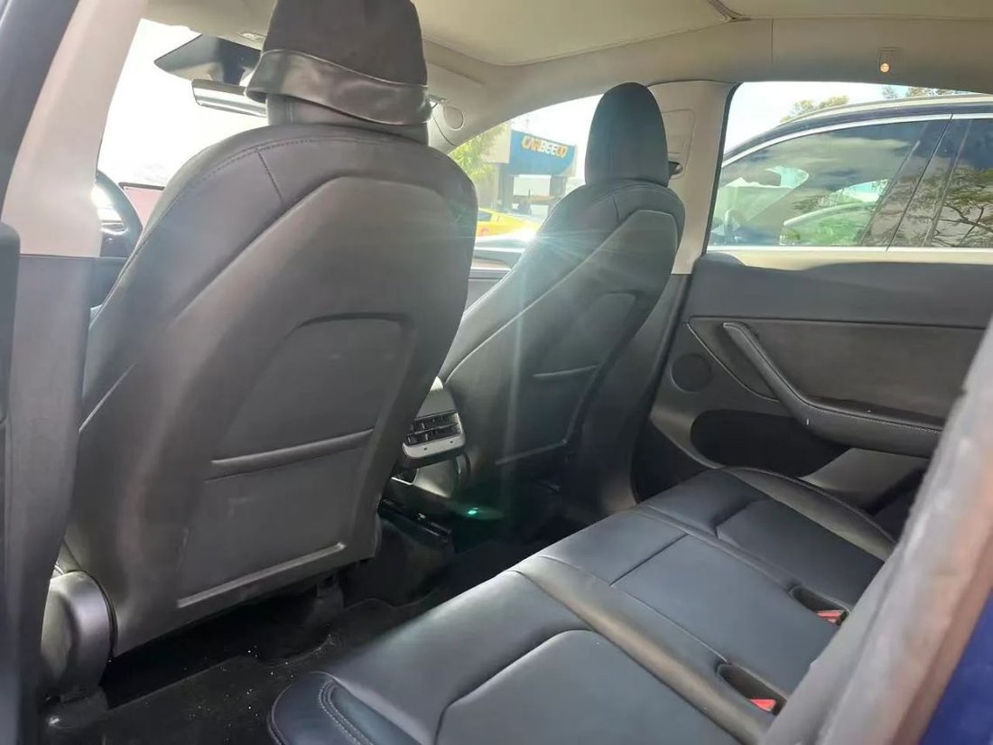 Suv in Costa Mesa, CA, United States 4 - 19167734