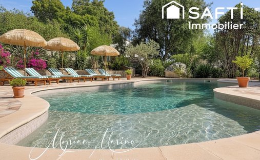 Casa en Fréjus, Provenza-Alpes-Costa Azul, Francia 1