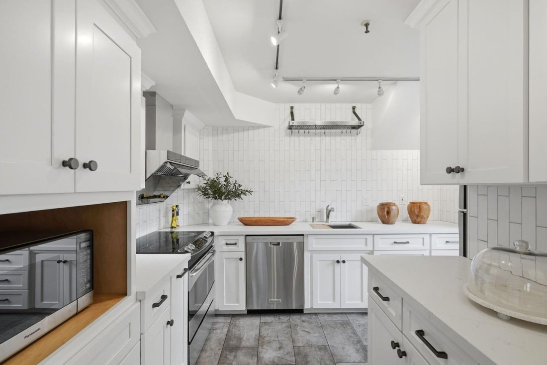 Condo in Palo Alto, California, United States 5 - 19167482