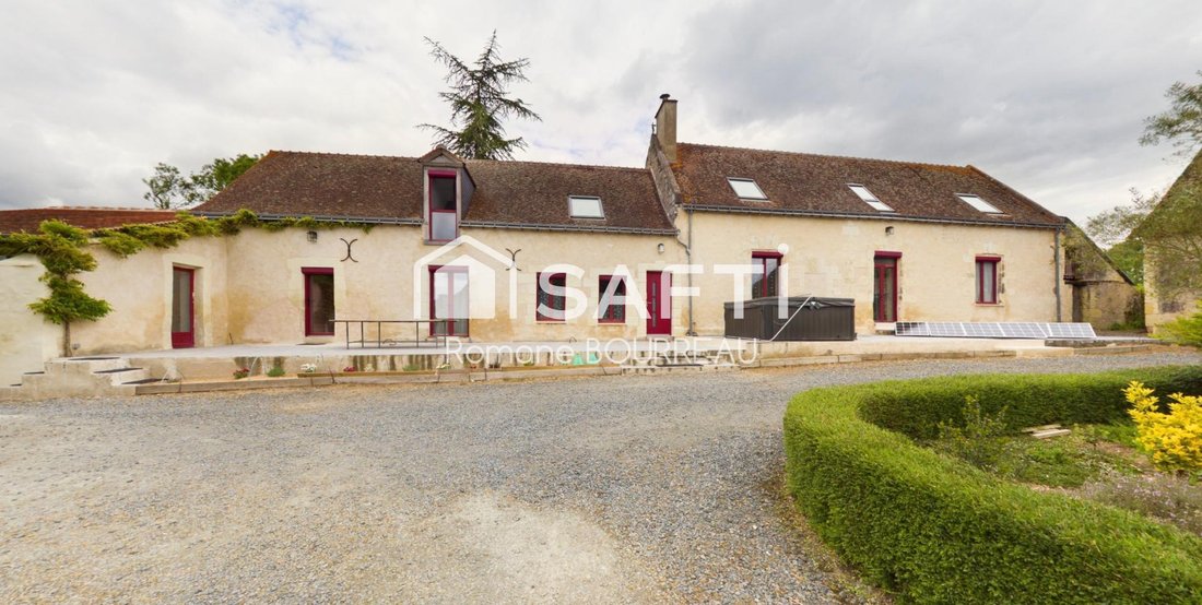 House in Savonnieres, Centre-Val de Loire, France 3 - 19168108