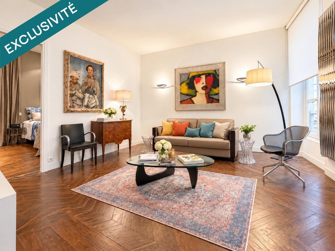 Apartment in Palais Royal, Paris 1er Arrondissement, Paris 1 - 19168159