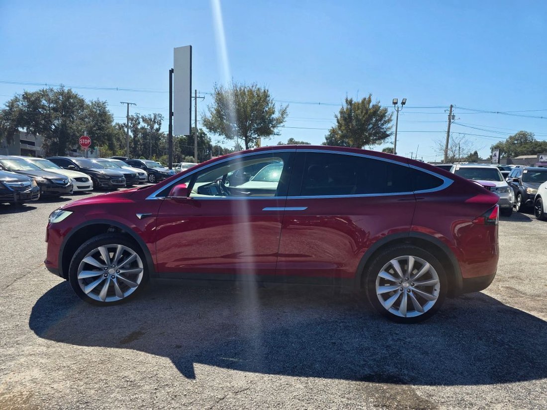 Suv in Lakeland, FL, United States 5 - 19167773