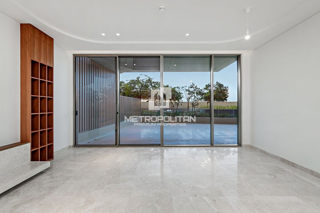 Apartment in Palm Jumeirah, Dubai, United Arab Emirates 2 - 19167636