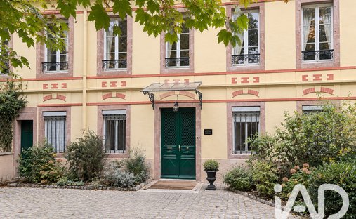 Maison à Mont-Barres, Belfort, France 1
