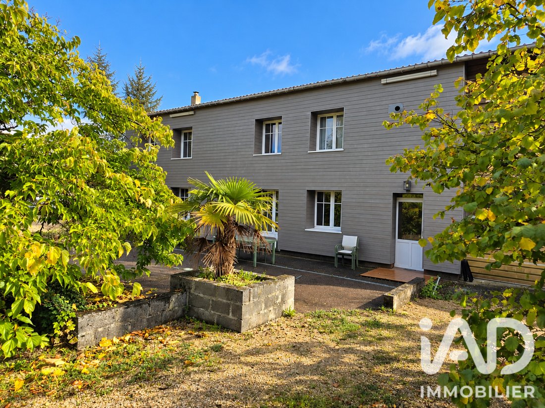 House in Ranchy, Normandy, France 2 - 19130110