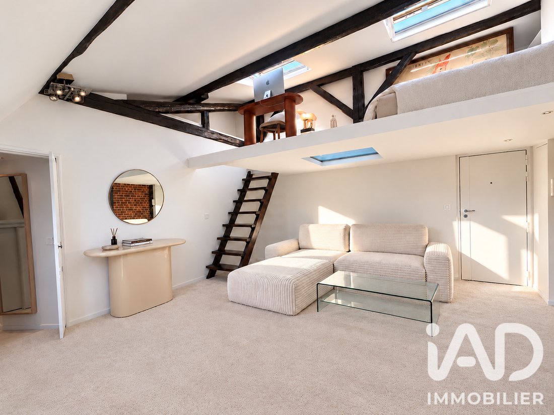 Apartment in Saint Philippe du Roule, Paris 8e Arrondissement, Paris 2 - 19168382