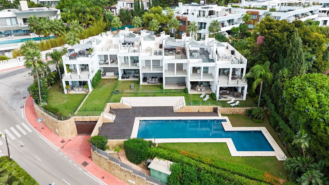 Townhouse in Sierra Blanca, Marbella, Spain 1 - 19167580