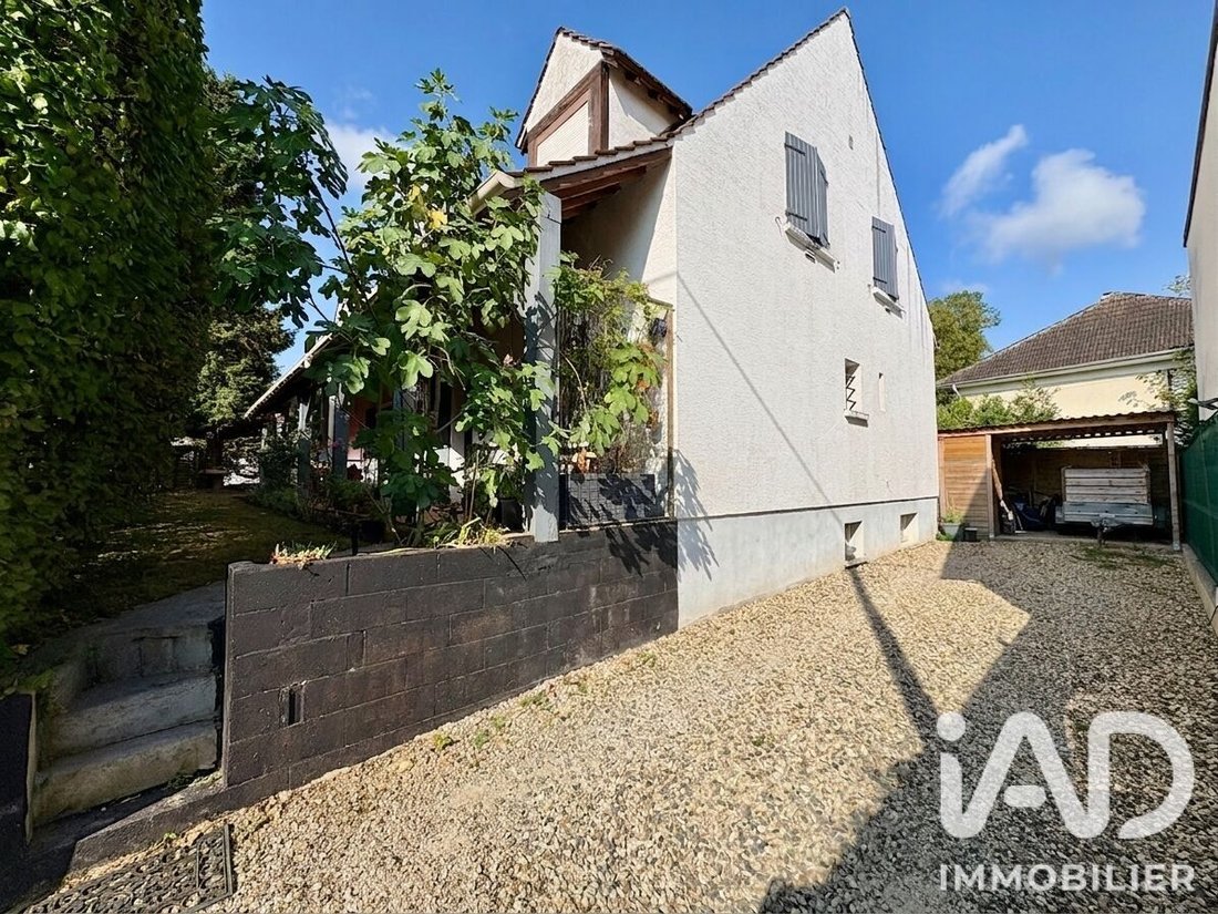 Casa a Villaggio, Bouffémont, Francia 2 - 16734503