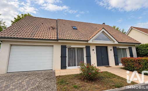 Maison à Lissieu, Auvergne-Rhône-Alpes, France 1