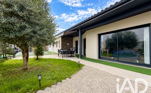 House in Ecarts, Tonnay-Charente, France 1