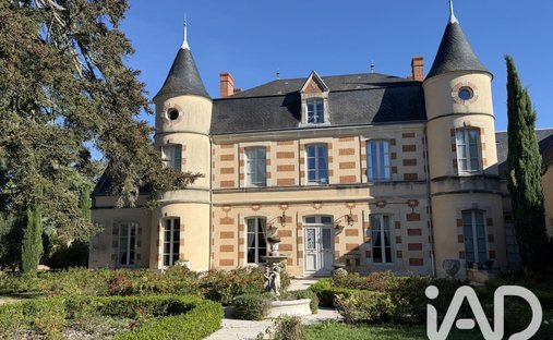 Haus in Saint-Georges-lès-Baillargeaux, Neu-Aquitanien, Frankreich 1
