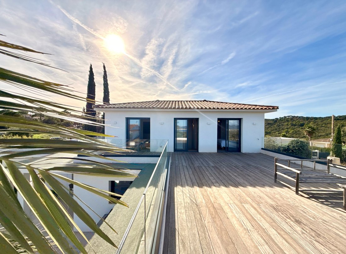 Villa in Frejus, Provence-Alpes-Côte d'Azur, France 4 - 19167558