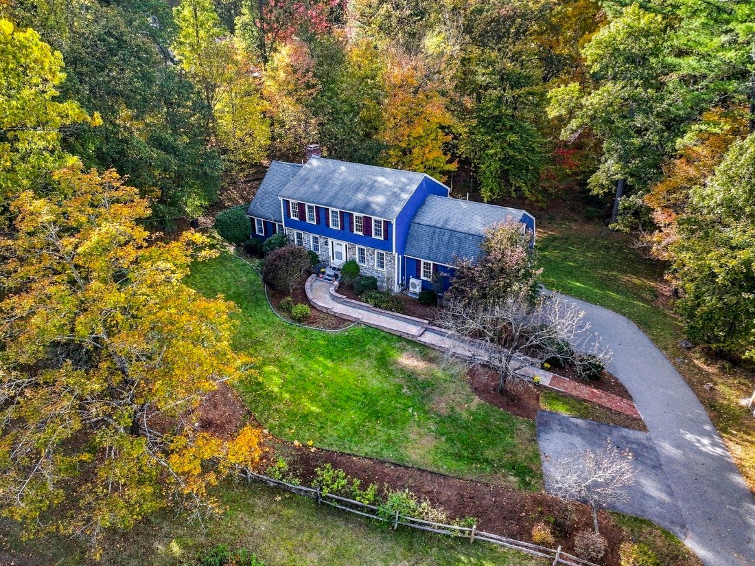 House in Westford, Massachusetts, United States 2 - 19167986