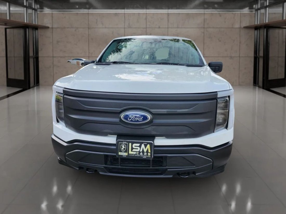 Pickup in Fullerton, CA, United States 2 - 19167729