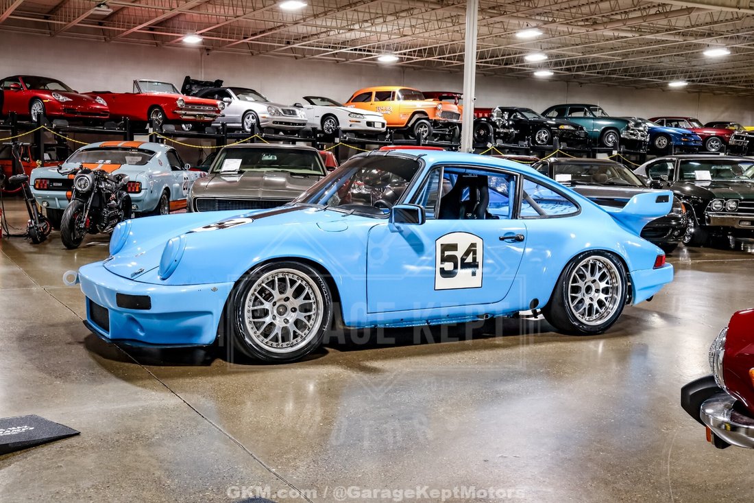 Porsche 911 in Grand Rapids, United States 4 - 19168520