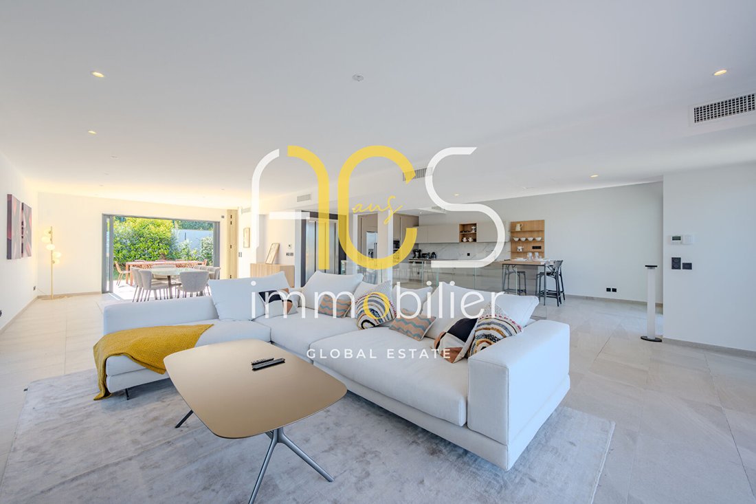 Villa a Gassin, Provenza-Alpi-Costa Azzurra, Francia 5 - 17809958