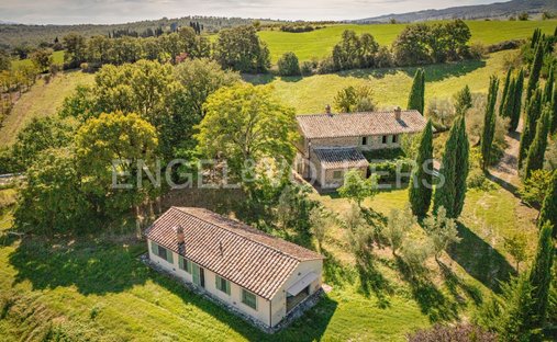 Maisons de campagne à San Casciano dei Bagni, Toscane, Italie 1