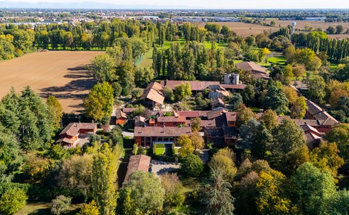 Villa en Tribiano, Lombardía, Italia 1