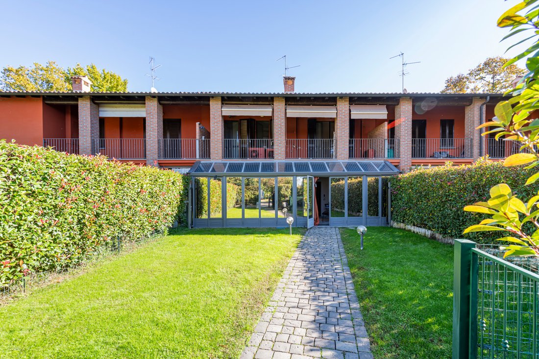 Villa in Tribiano, Lombardy, Italy 3 - 19093504