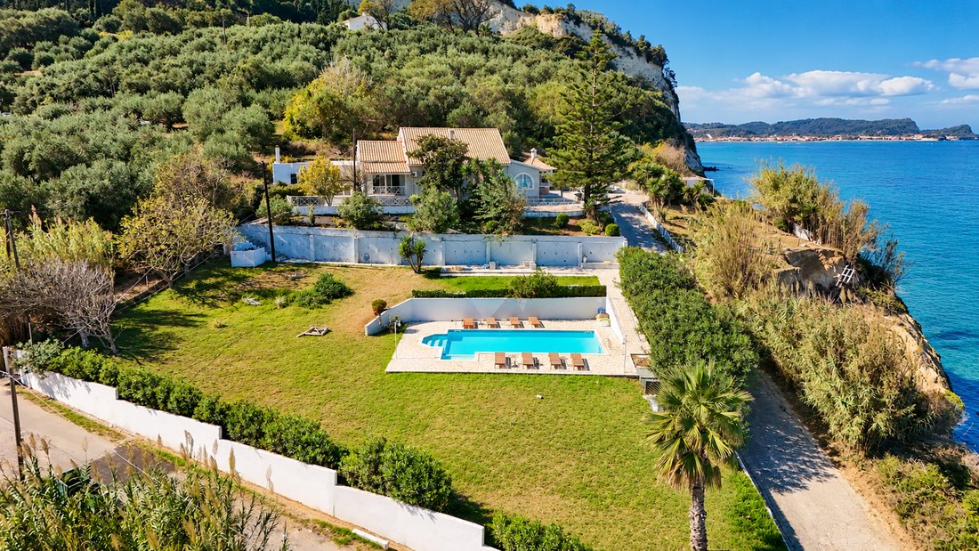 Villa a Northern Corfu, Peloponnese, Western Greece and the Ionian, Grecia 2 - 19168467