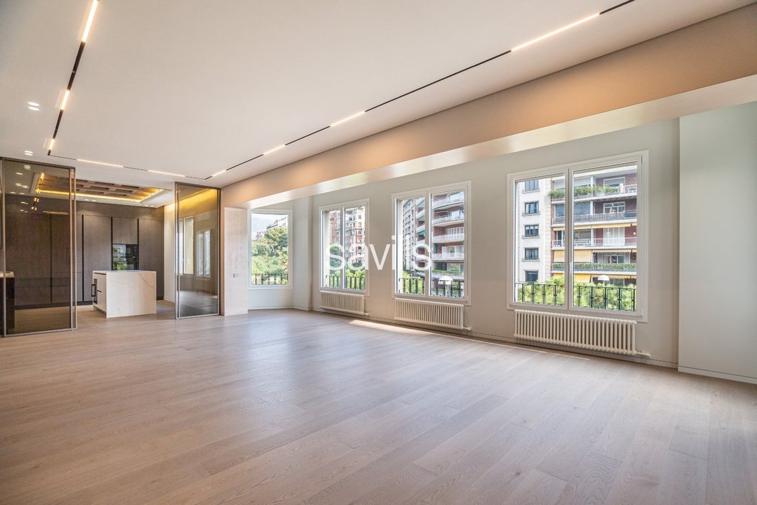 Apartment in Sarrià-Sant Gervasi, Barcelona, Spain 2 - 19168478