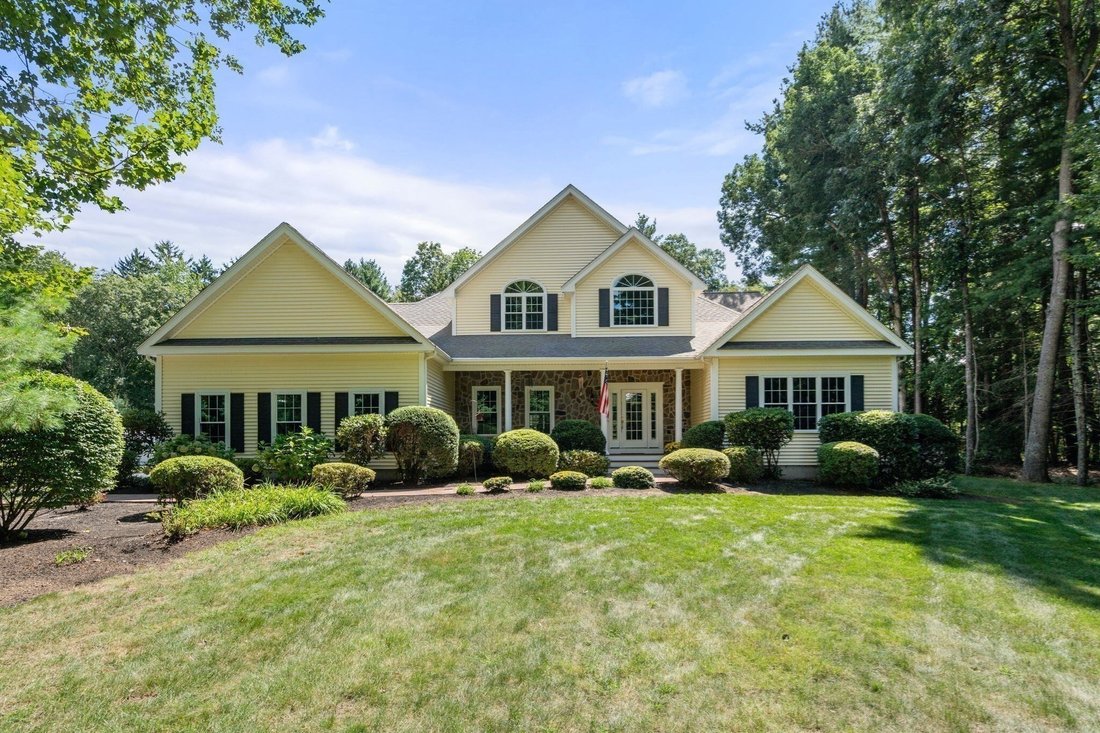 House in Franklin, Massachusetts, United States 2 - 19168547