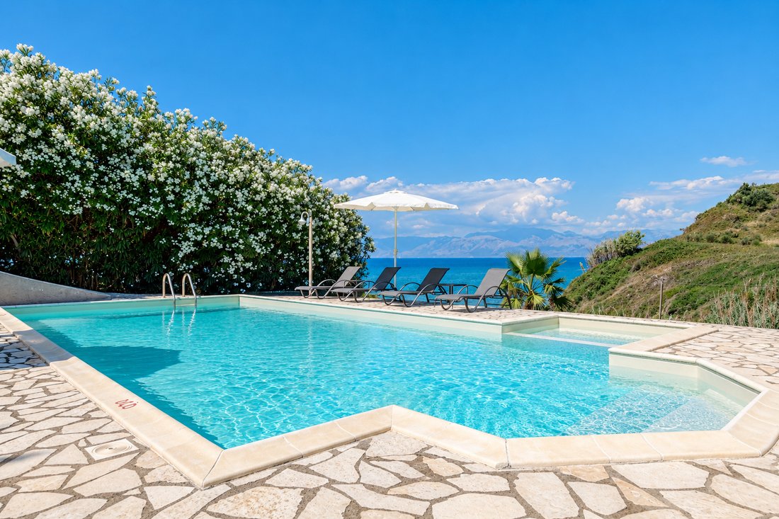 Villa a Northern Corfu, Peloponnese, Western Greece and the Ionian, Grecia 4 - 19168467