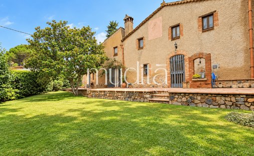 Landhaus in L’Ametlla del Vallès, Katalonien, Spanien 1
